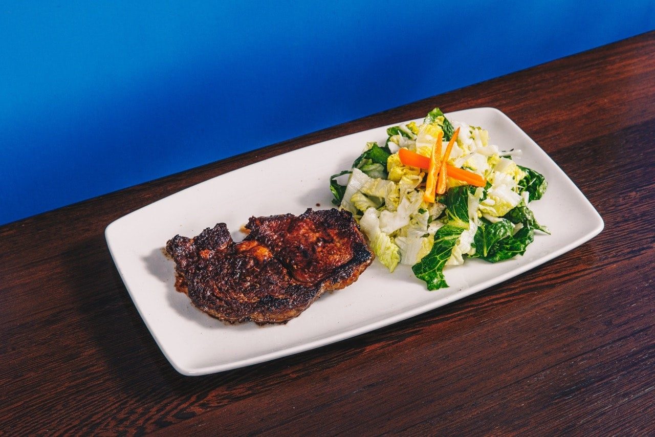 Rib Eye Steak with Ensalada De La Tía.